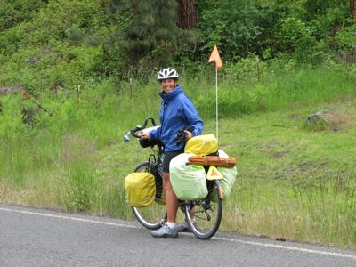 Running into a couple riding from the East Coast to Astoria, OR... they were so happy to be only a few days from the Pacific Coast, while I still had a very long way to go to reach my goal.