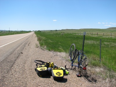 Not my favorite moments... but unavoidable. In order to work on the bike, I have to unmount all the luggage...