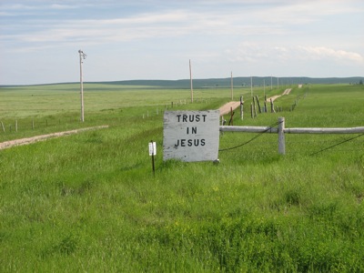 A welcome sign, especially during hard times... during this trip I've experienced not only some of the best moments of my life, but also tough times... tears of joy and tears of despair are often not far from each other...